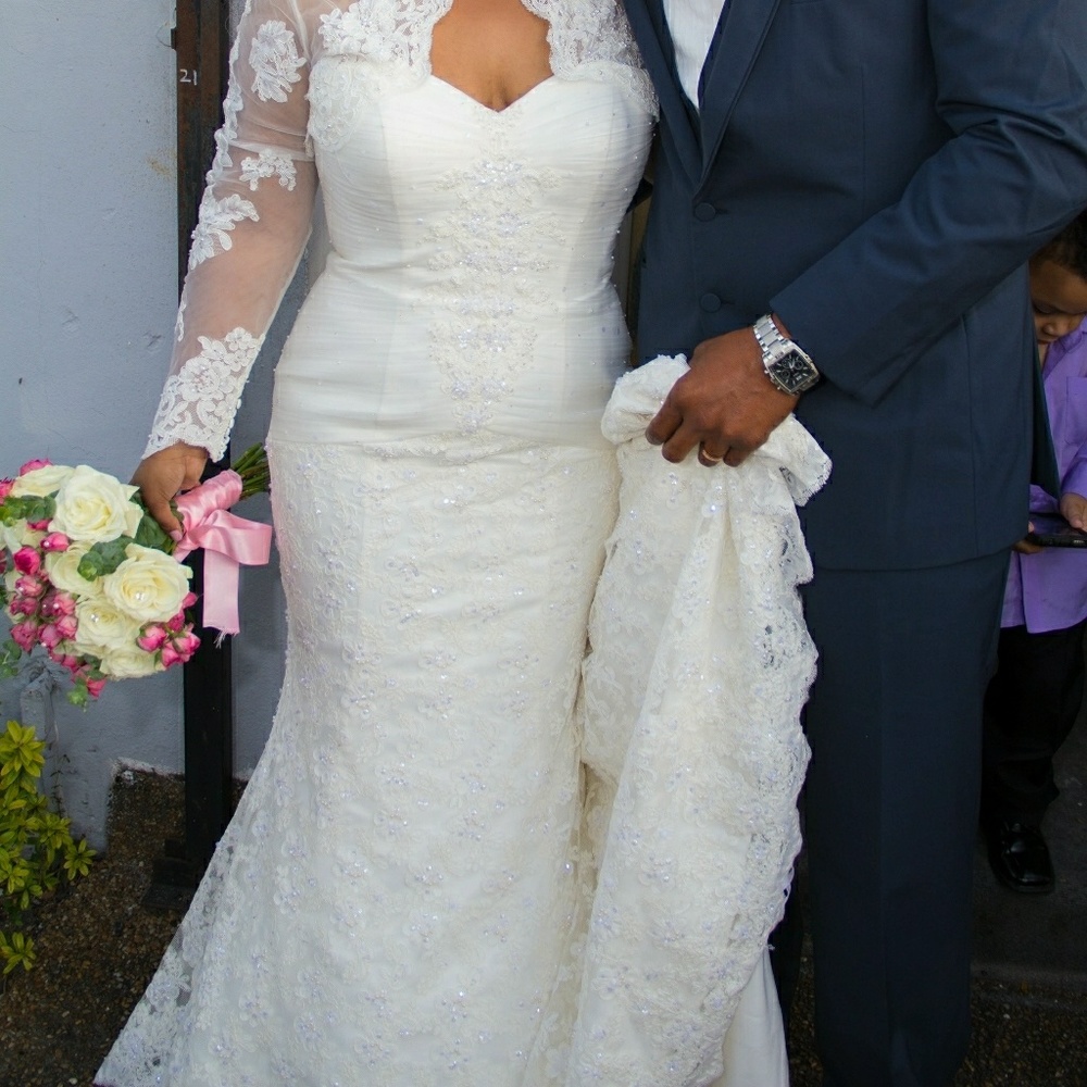 Wedding dress